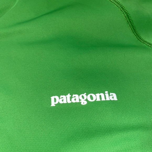 50%off w♥️ Patagonia base layer shirt green Capilene Midweight Polartec #78 - Picture 2 of 8